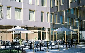 Quality Hotel The Box